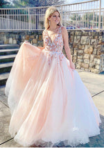 Cargar imagen en el visor de la galería, Lace Embroidery Beaded V-neck Tulle Open Back Prom Dresses
